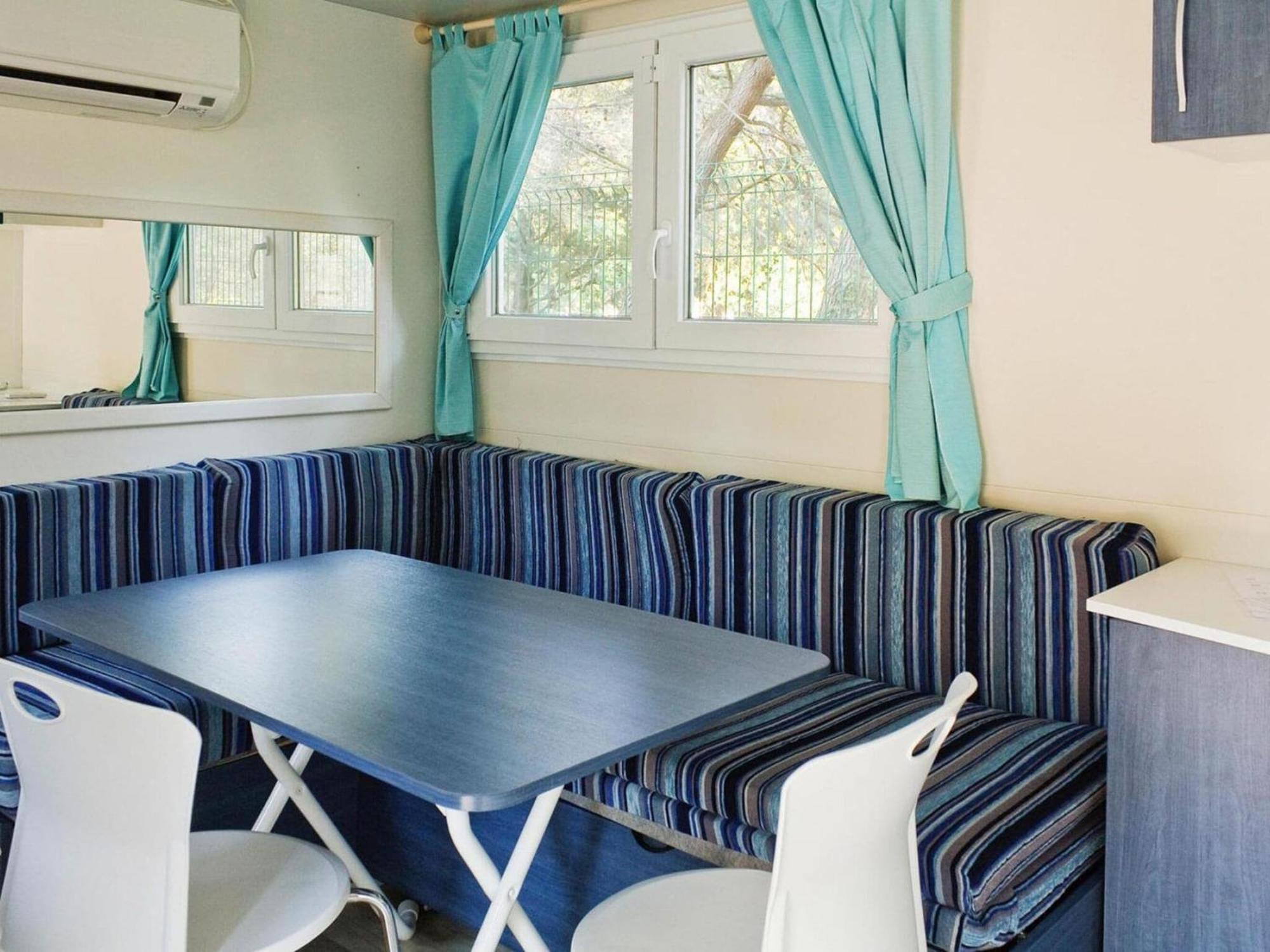 Mobile Homes In Camp Kovacine, Cres, With Long Pebble Beach Esterno foto